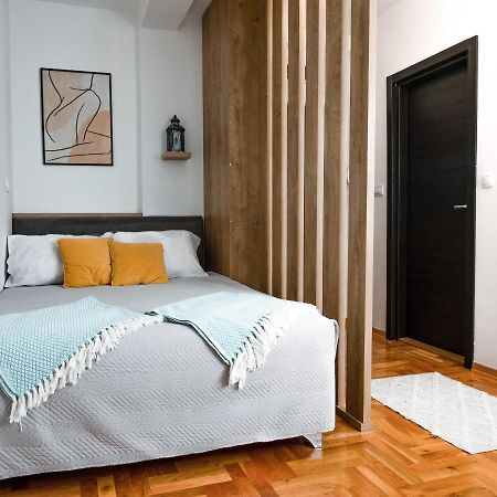 Soul Stan Na Dan Apartment Нови Сад Екстериор снимка